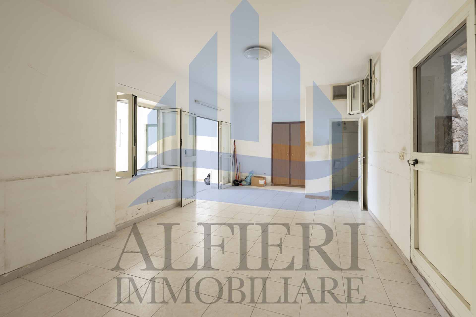 castiglione apartment alfierirooms25